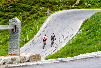 Traumhafte Kulisse und wahre Challenge: Die Alpen Challenge gehört zu den schönsten, aber auch anspruchsvollsten Radrennen der Alpen. Foto: Henning Angerer